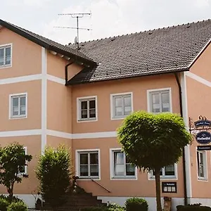 gasthof-krone-ochsenfeld.com-bavaria.com/